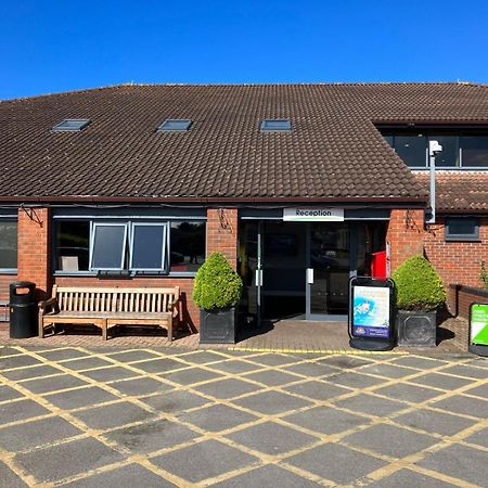 Seabreeze, Utopia, Walking Distance To Beach, 5 Star Shorefield Country Park, Milford On Sea, Shorefield Road, So41 0Lh, United Kingdom Екстериор снимка