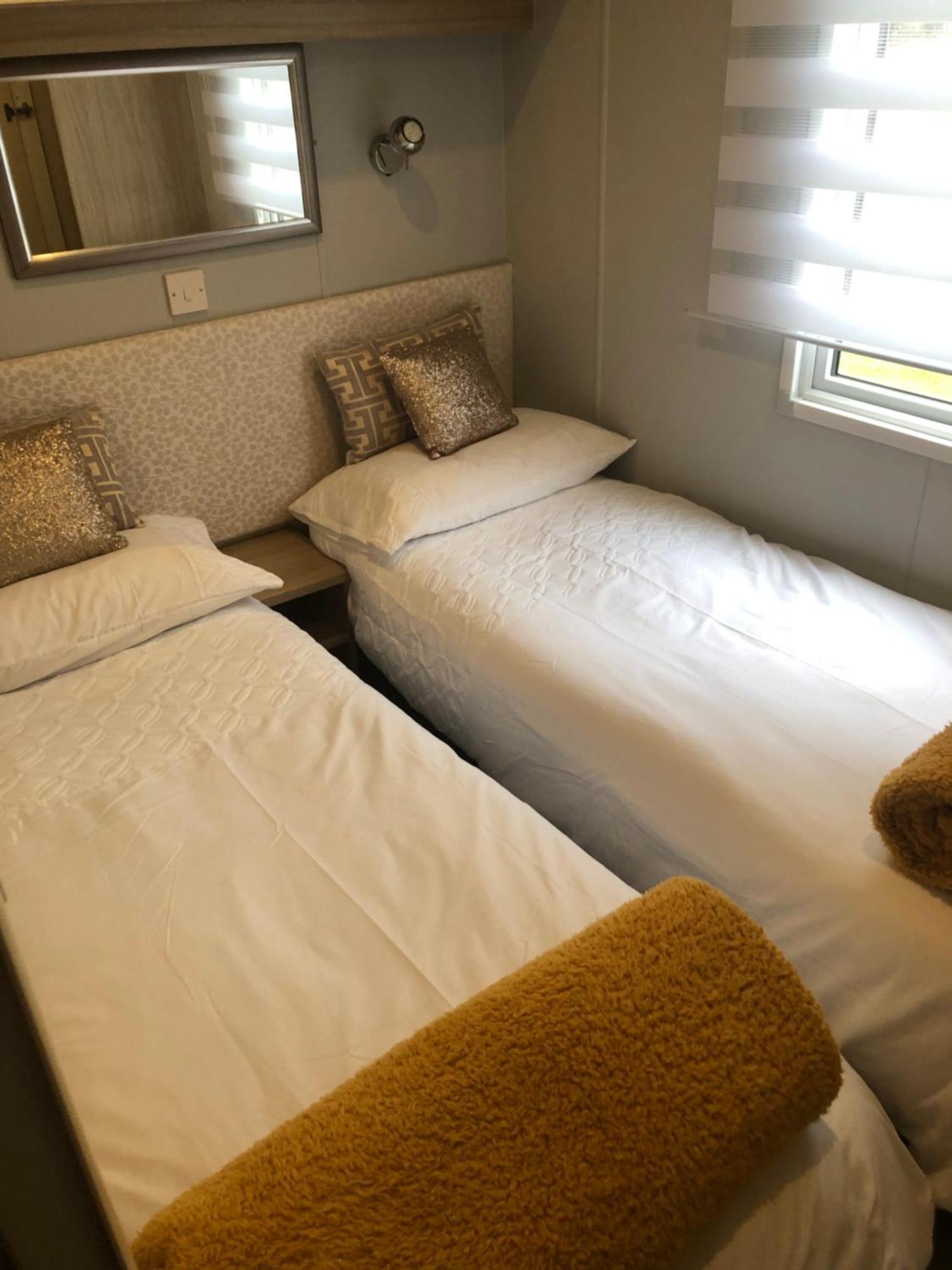 Seabreeze, Utopia, Walking Distance To Beach, 5 Star Shorefield Country Park, Milford On Sea, Shorefield Road, So41 0Lh, United Kingdom Екстериор снимка